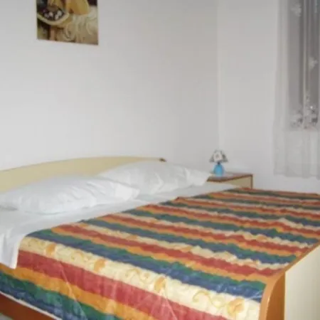 Ferienwohnung In Mit Grill, Terrasse Und Garten - B52875 * Novi Vinodolski