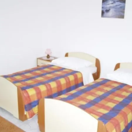 Ferienwohnung In Mit Grill, Terrasse Und Garten - B52875 Novi Vinodolski